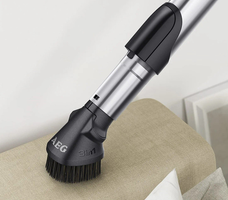 جاروبرقی آاگ مدل Vx9-2-ÖKO